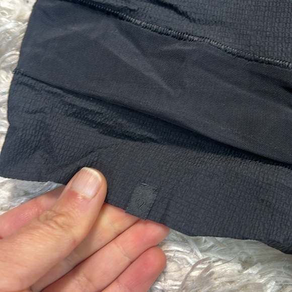 Lululemon In Depth Jacket Black - Picture 5 of 7